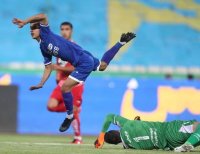 خلاصه بازی استقلال 2 - تراکتور 1