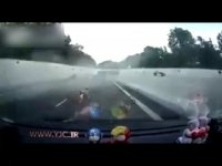 شاخ به شاخ مرگبار با موتورسیکلت عاقبت خلاف رفتن در اتوبان