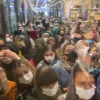 وقتی حراج کیف و کفش از کرونا مهم‌تر می‌شود!