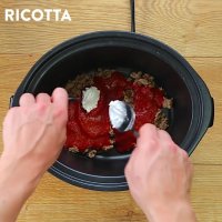 Slow Cooker Sausage Lasagna | Twisted