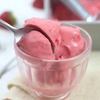 دسر توت فرنگی