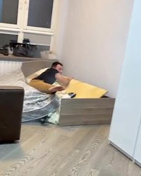 وقتی شوخی خرکی رو از حدش میگذرونی!