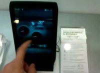 Droid XYBOARD 8.2 in Verizon stores