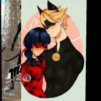 دختر کفشدوزکی و گربه سیاه با هم