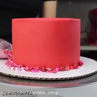 با این روش کیک را تزئین کنید