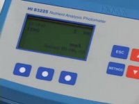 فروش فتومتر با کیفیت هانا جهت آنالیز آب HANNA HI 83225