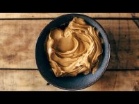 طرز تهیه کره بادام زمینی خانگی