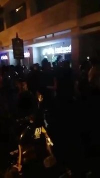 درگیری‌های شدید بین معترضین و نیروهای امنیتی در میدان ریاض الصلح بیروت